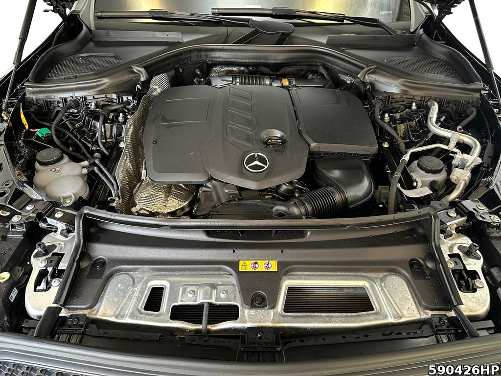 Mercedes-Benz GLC 300 2024