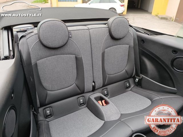 MINI Cooper Cabrio 2018