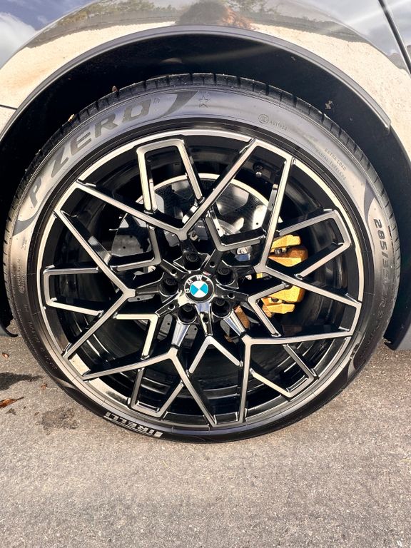 BMW M8 2019