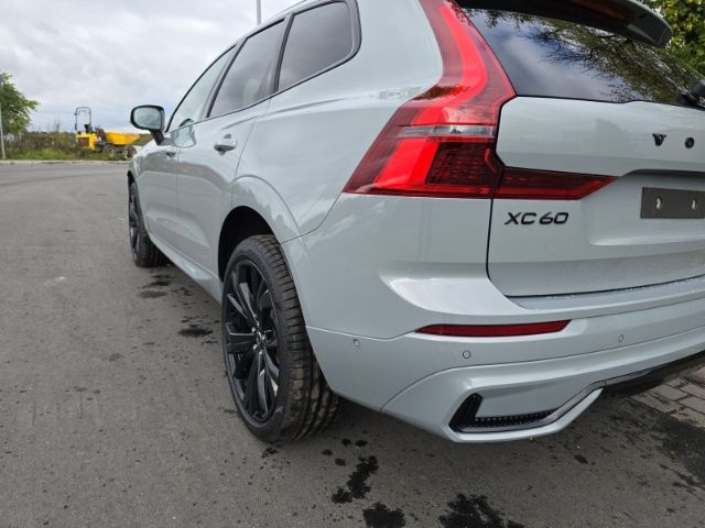 Volvo XC60 2025