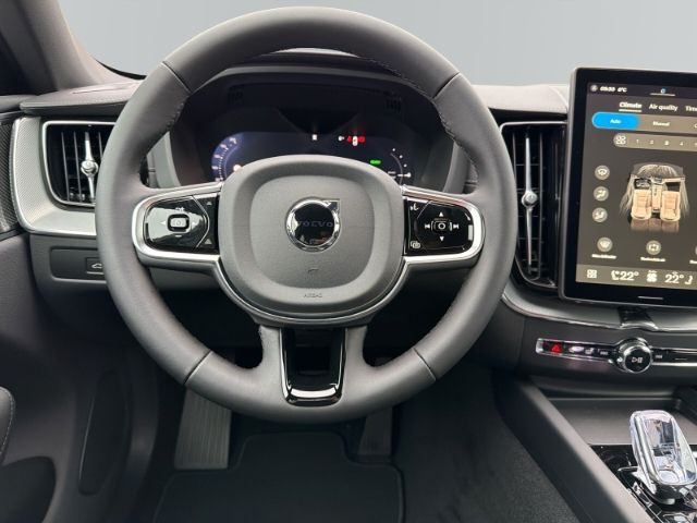 Volvo XC60 2025