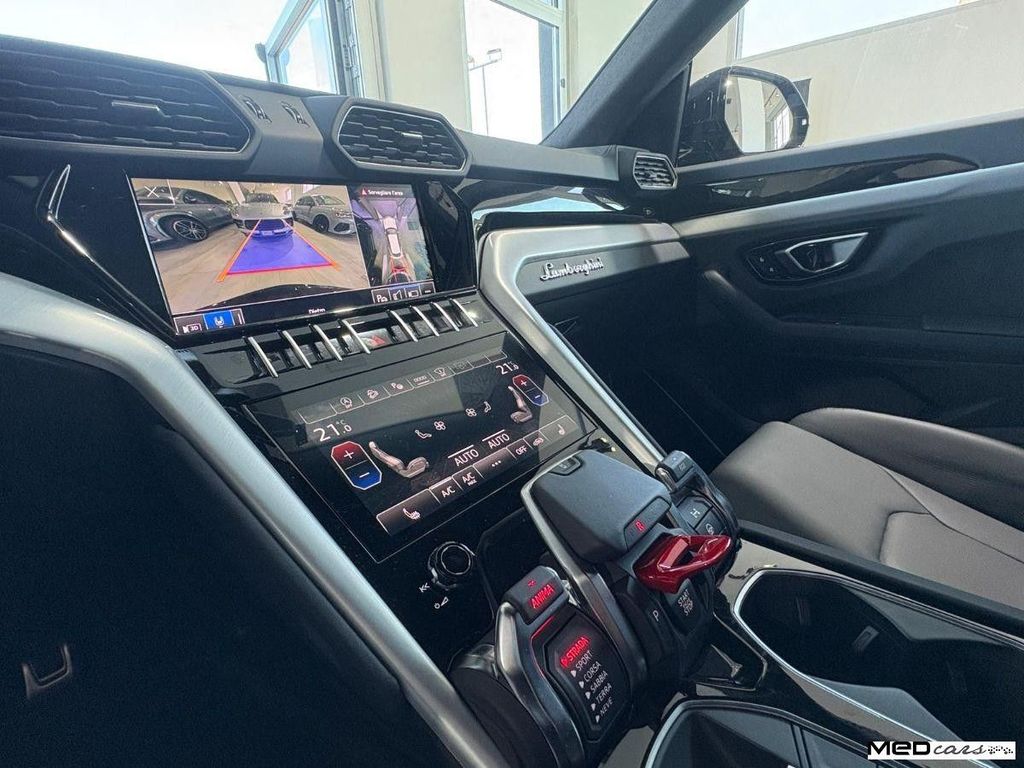 Lamborghini Urus 2023