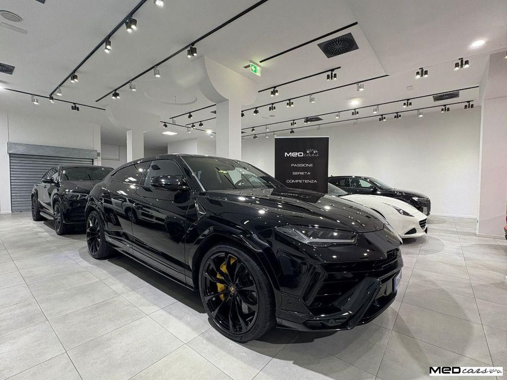 Lamborghini Urus 2023