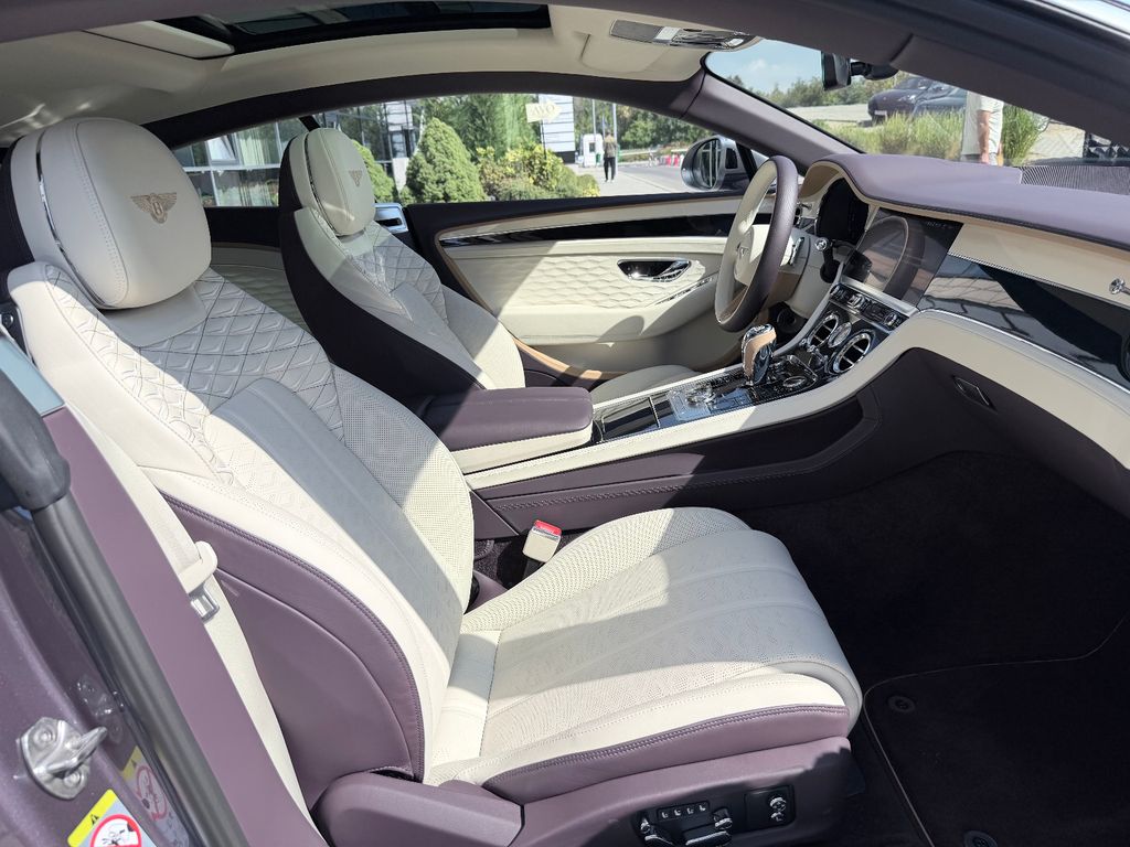 Bentley Continental GT 2025