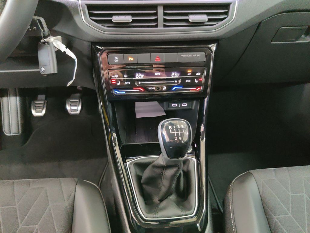 Volkswagen T-Cross 2025