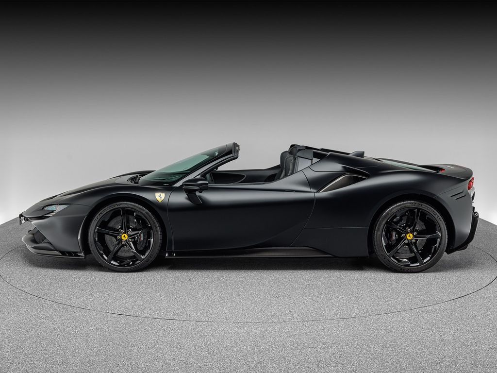 Ferrari SF90 2024