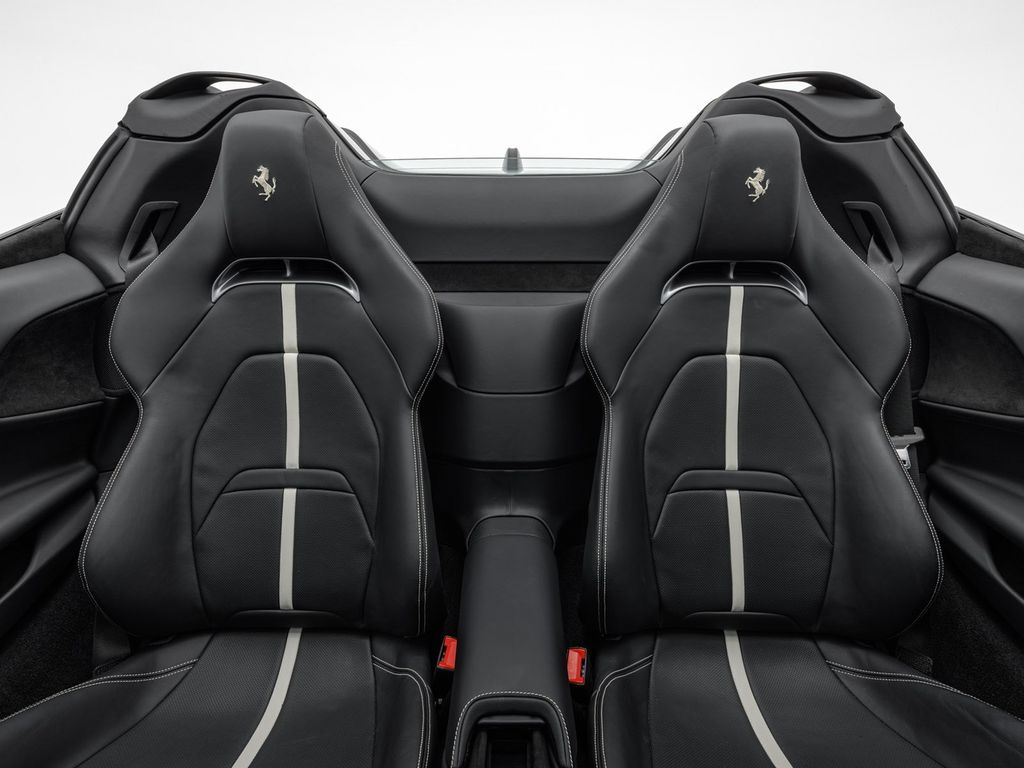 Ferrari SF90 2024