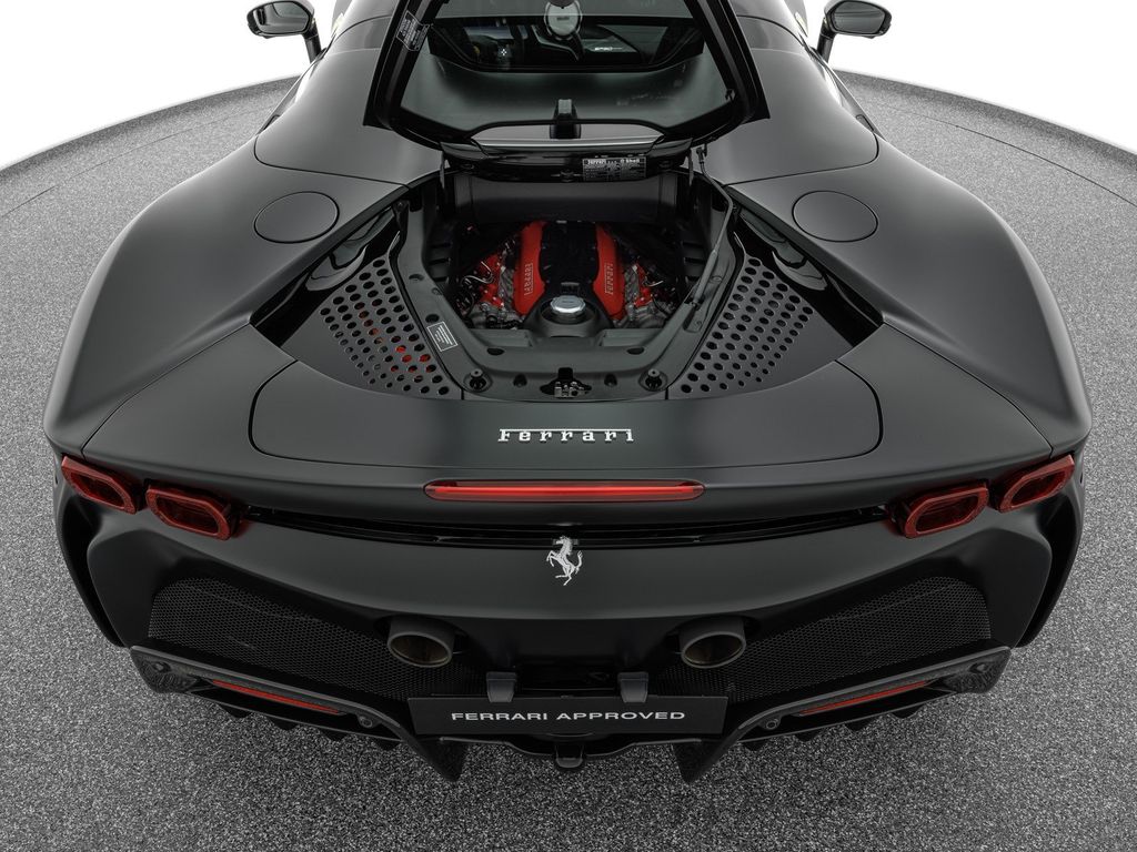 Ferrari SF90 2024