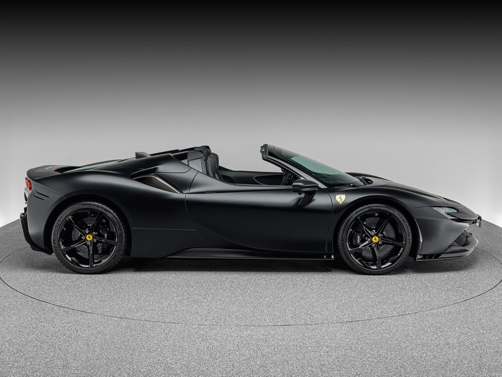 Ferrari SF90 2024