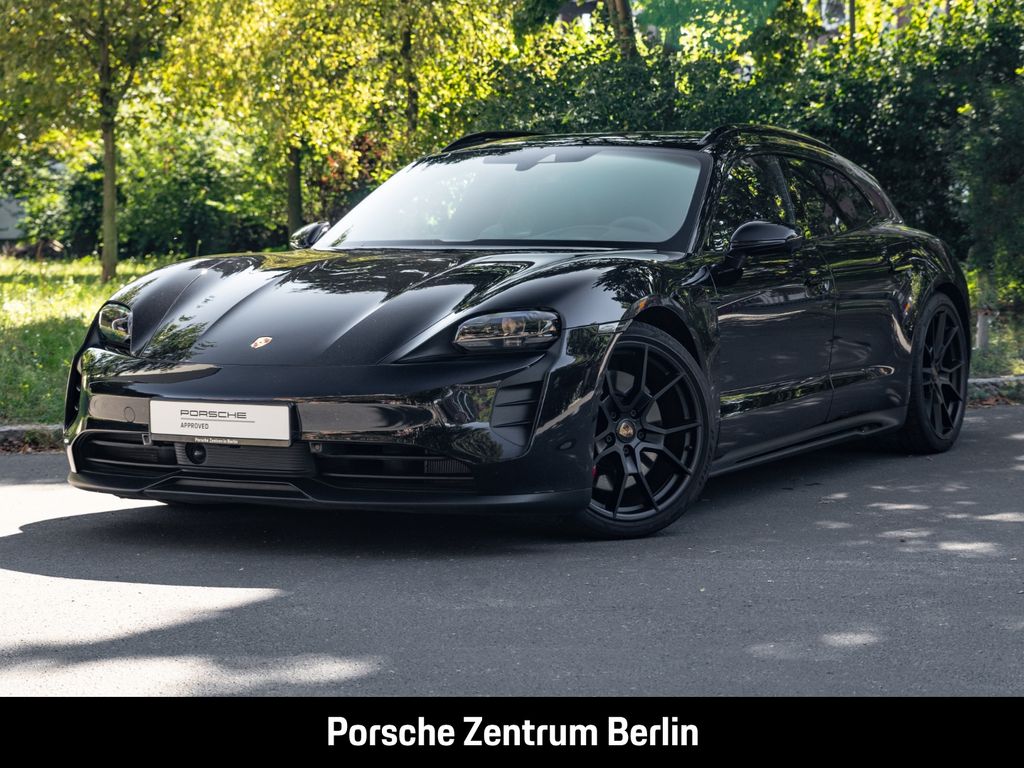 Porsche Taycan 2022