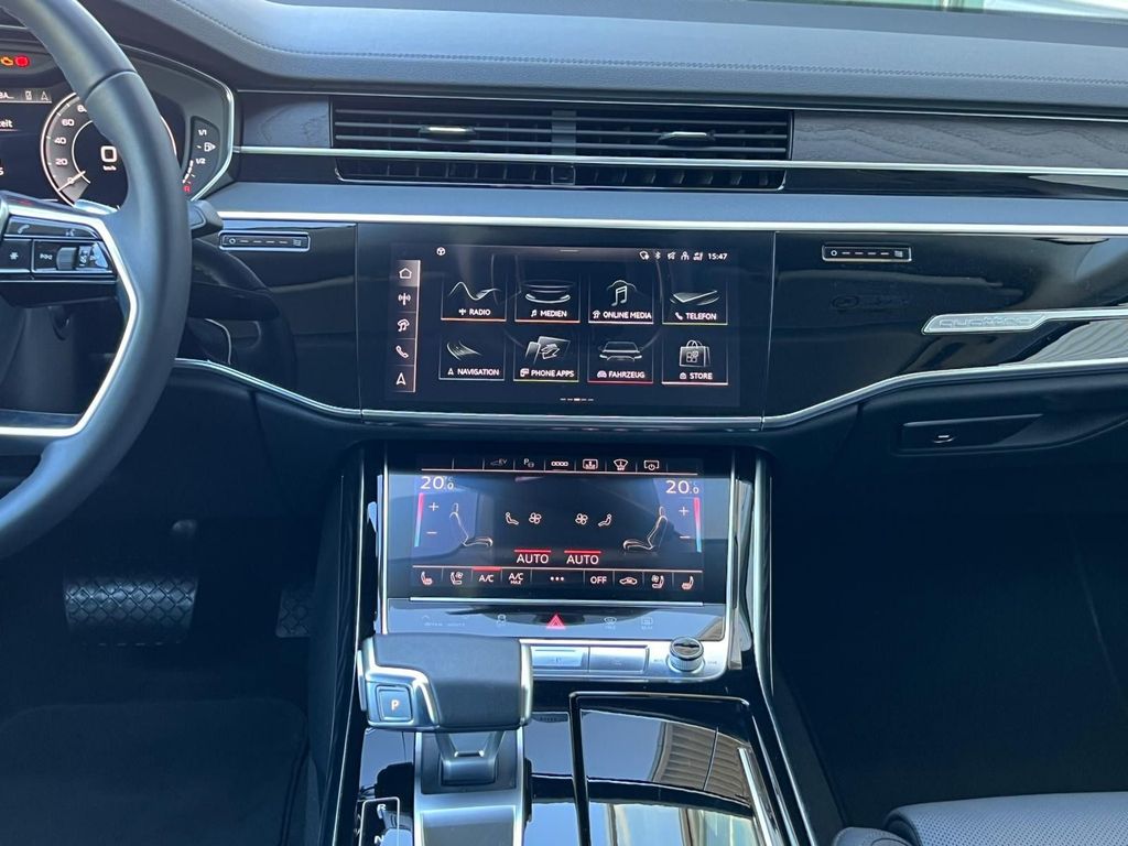 Audi A8 2023