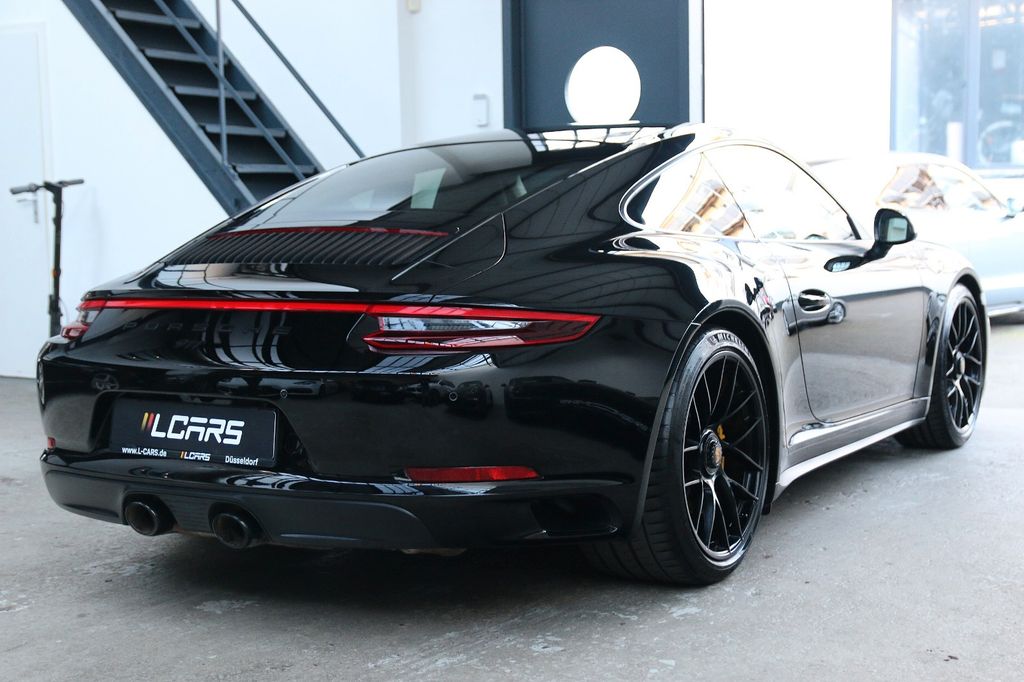 Porsche 991 2018