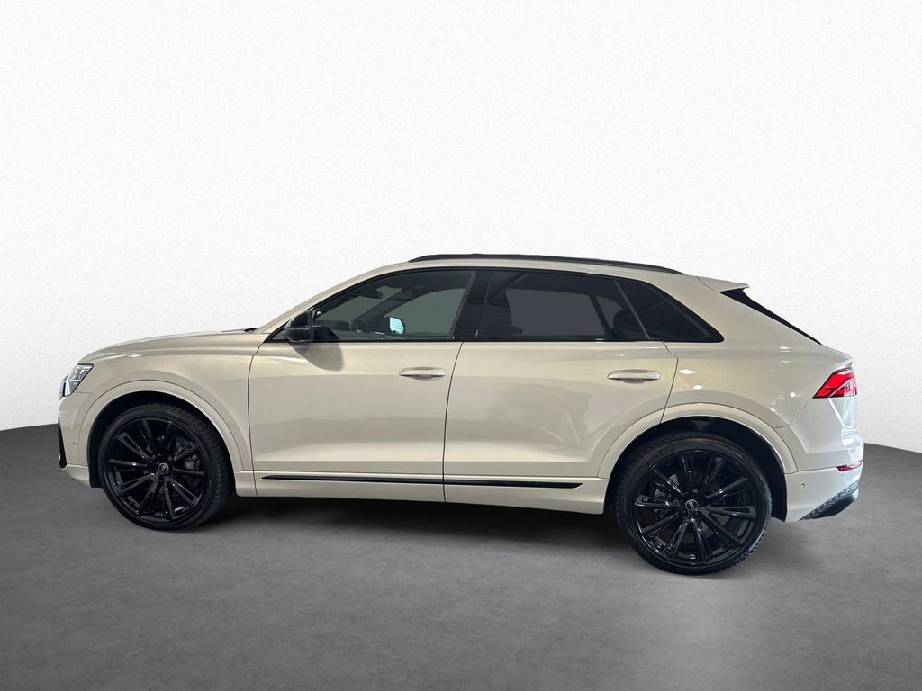 Audi Q8 2025