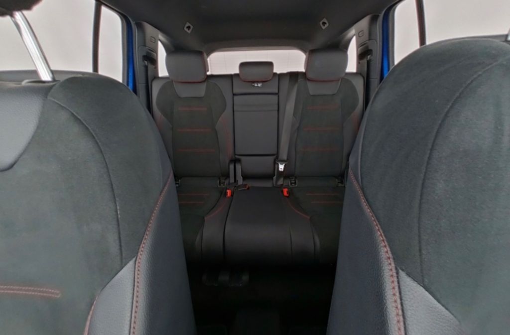 Mercedes-Benz GLB 250 2021