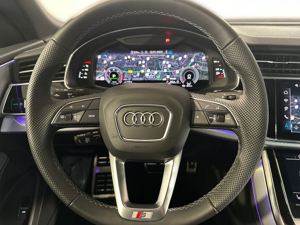 Audi Q8 2025