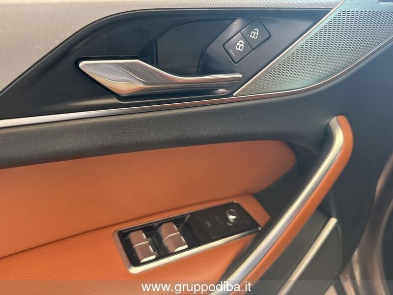 Jaguar F-Pace 2021