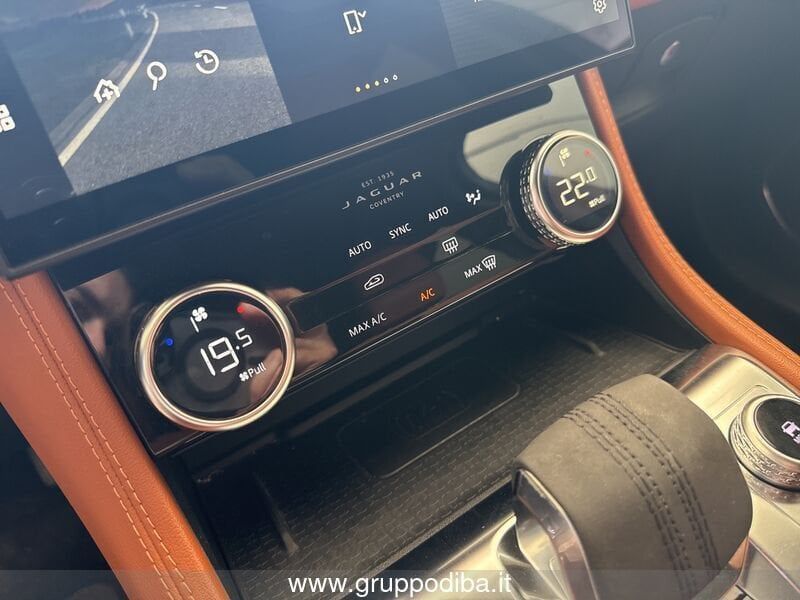 Jaguar F-Pace 2021