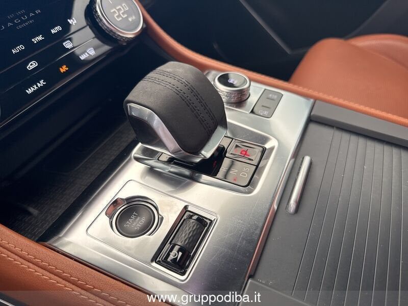 Jaguar F-Pace 2021