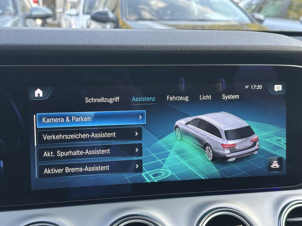 Mercedes-Benz E 300 2021