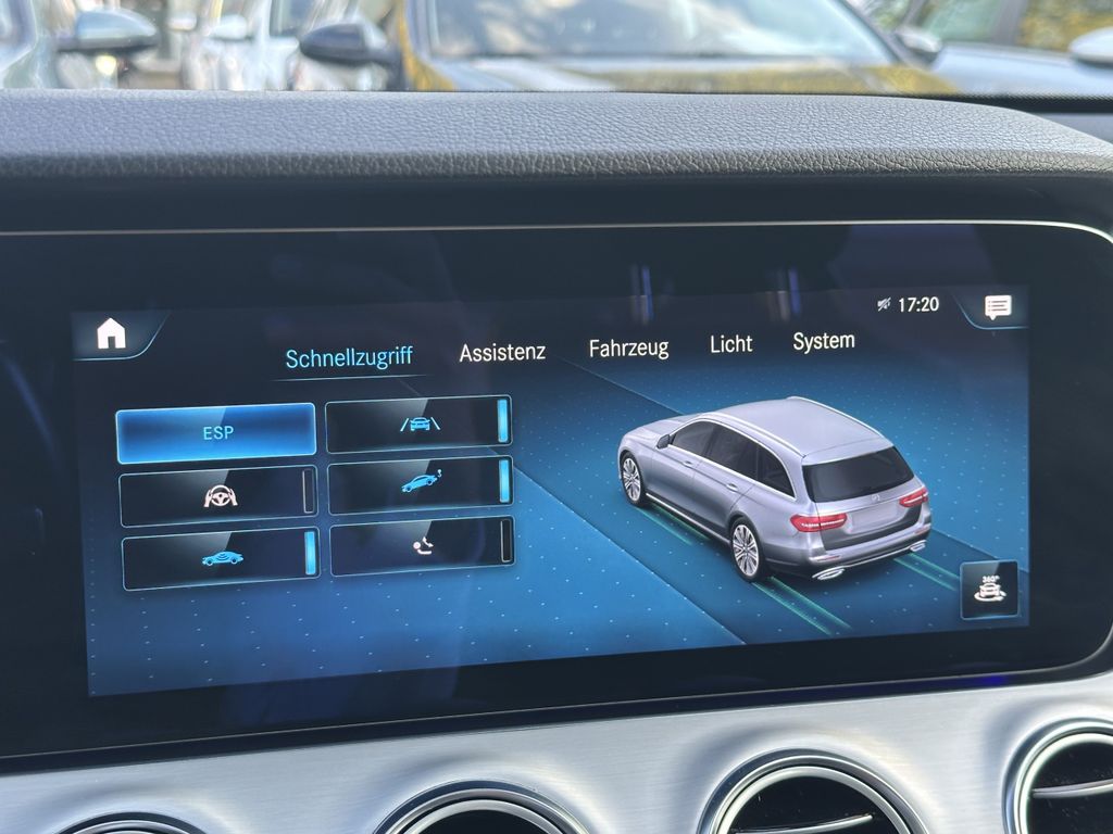 Mercedes-Benz E 300 2021