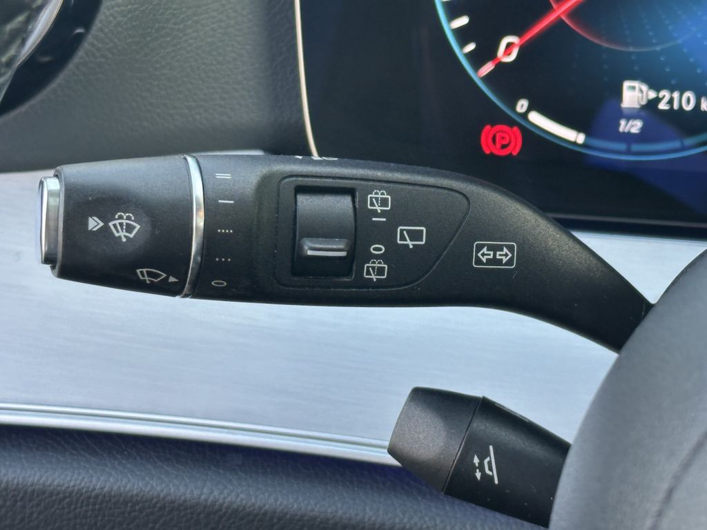 Mercedes-Benz E 300 2021