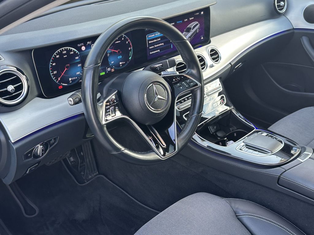 Mercedes-Benz E 300 2021