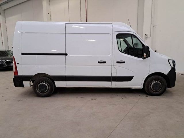 Renault Master 2021