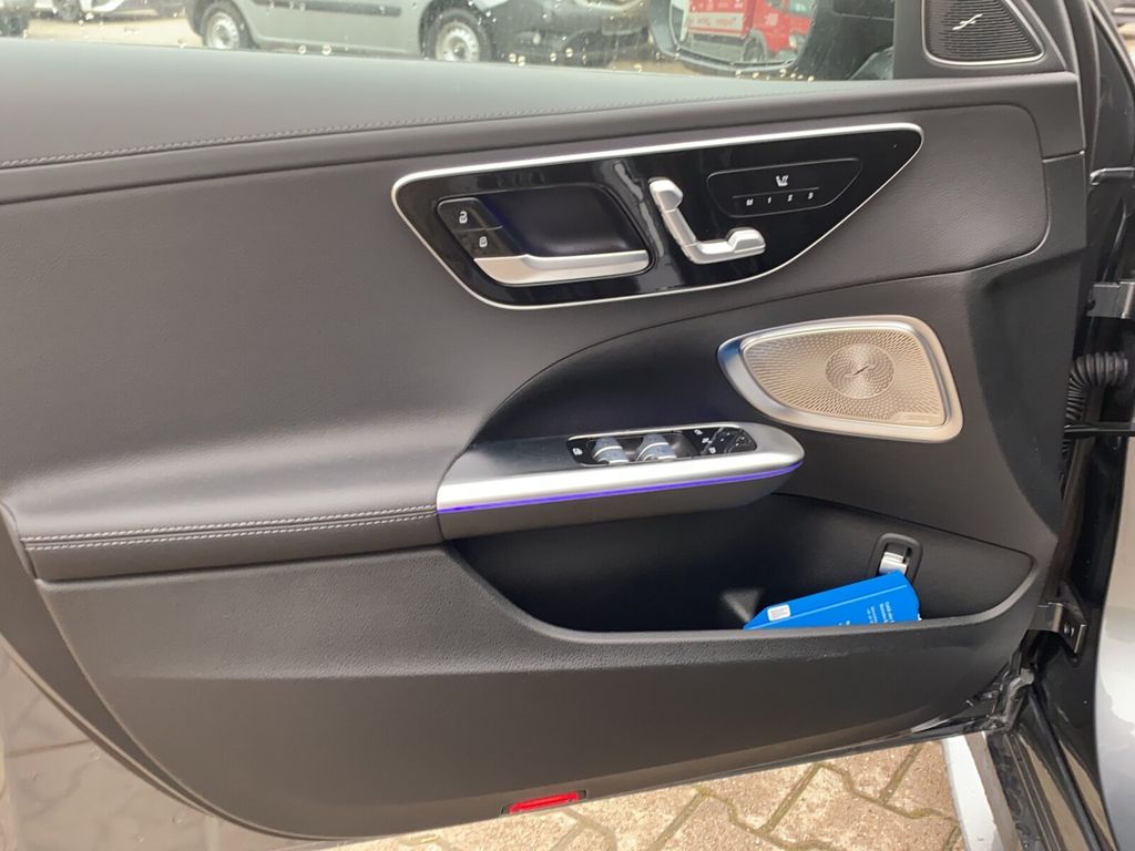 Mercedes-Benz C 300 2024