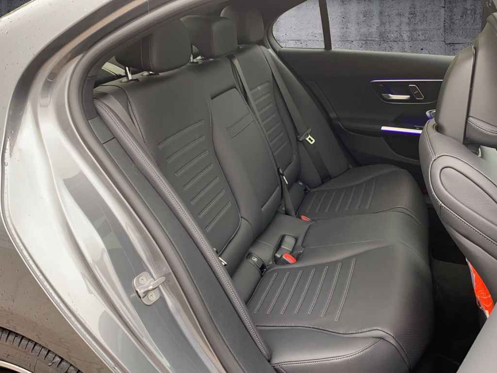 Mercedes-Benz C 300 2024