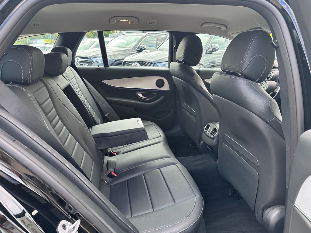 Mercedes-Benz E 300 2022