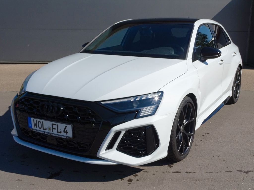 Audi RS3 2023