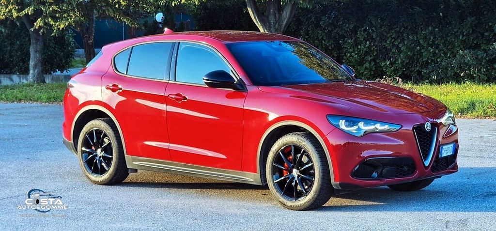 Alfa Romeo Stelvio 2023
