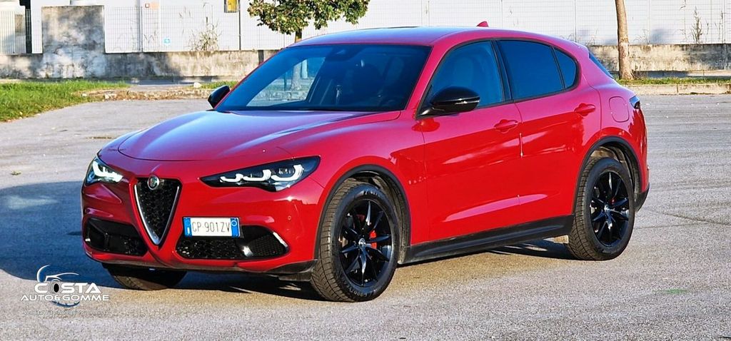 Alfa Romeo Stelvio 2023