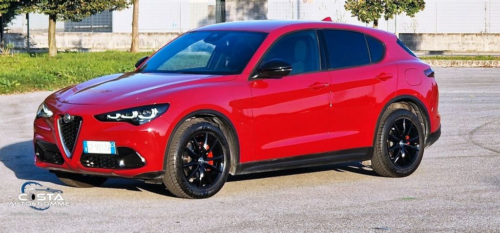 Alfa Romeo Stelvio 2023