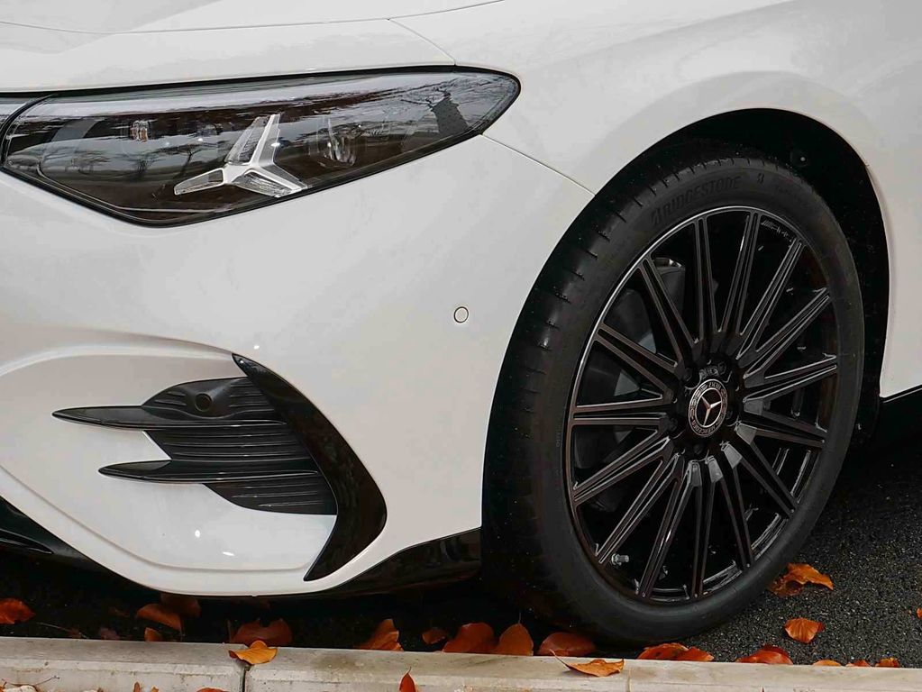 Mercedes-Benz CLA 350 2025