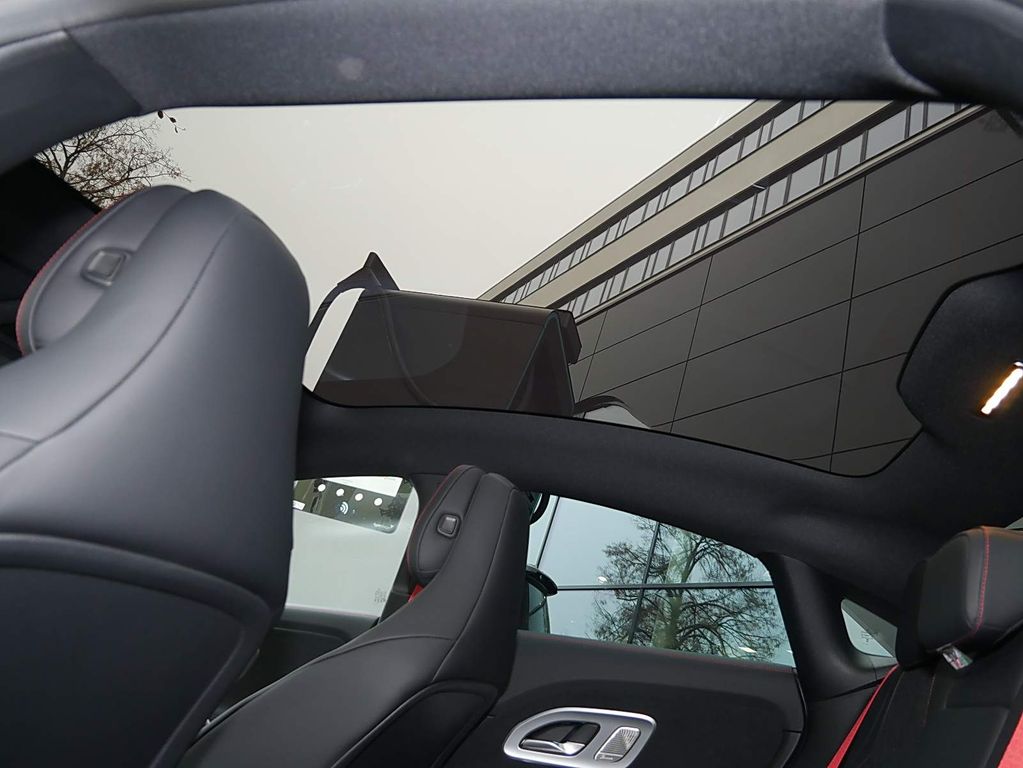 Mercedes-Benz CLA 350 2025