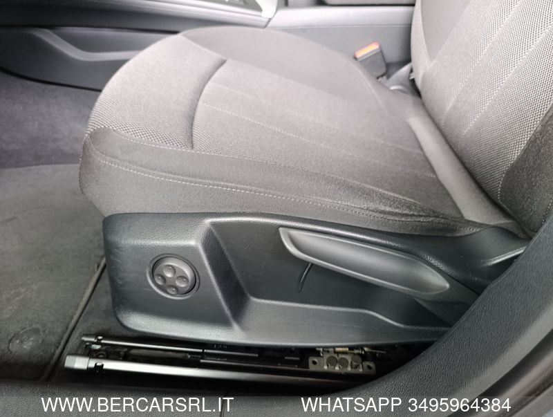 Audi A4 2023