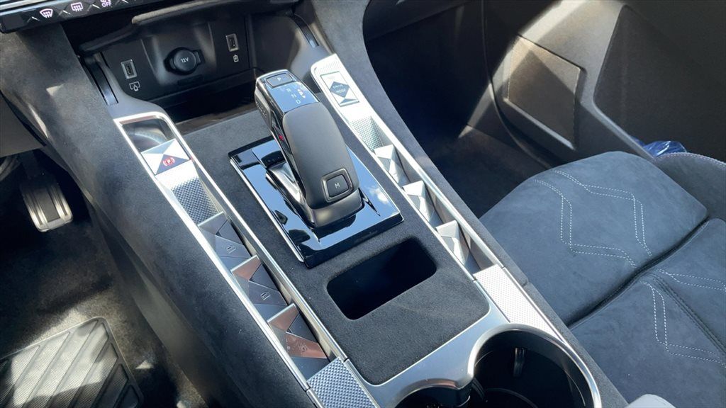 DS Automobiles DS7 (Crossback) 2025