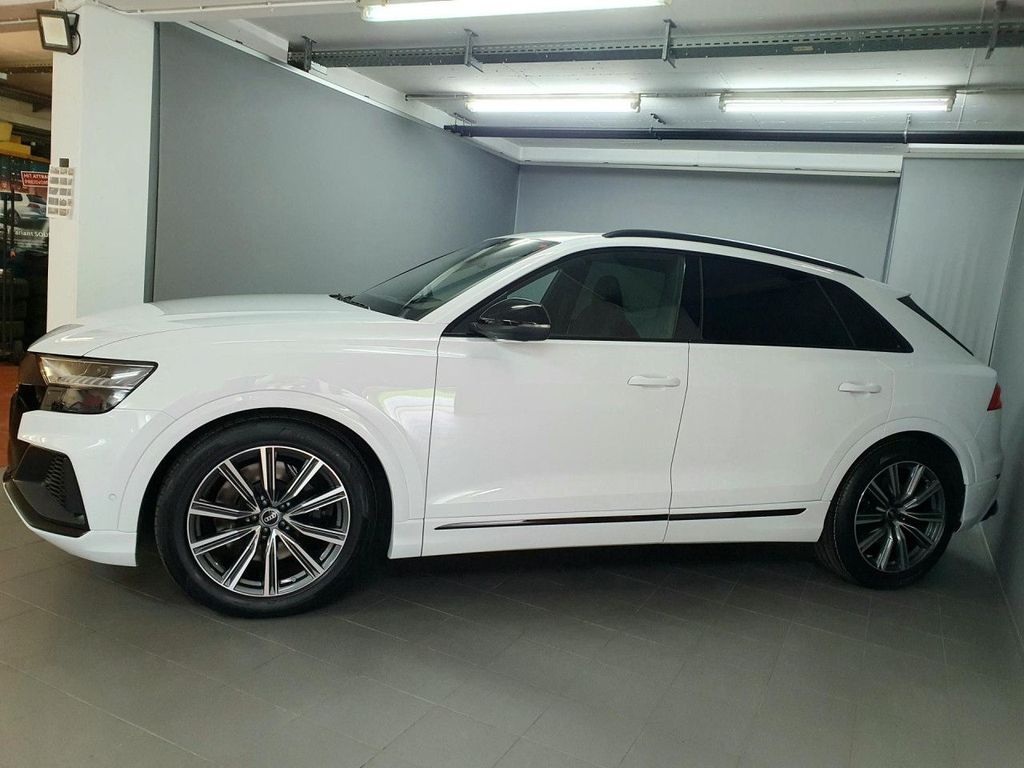 Audi SQ8 2021