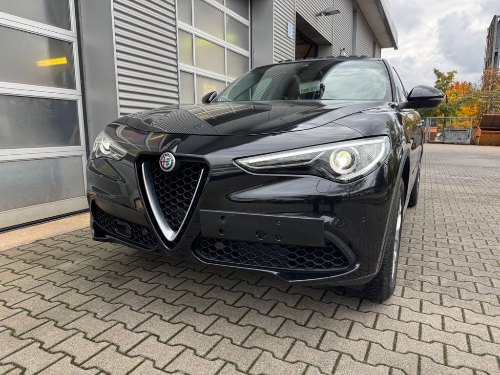 Alfa Romeo Stelvio 2019