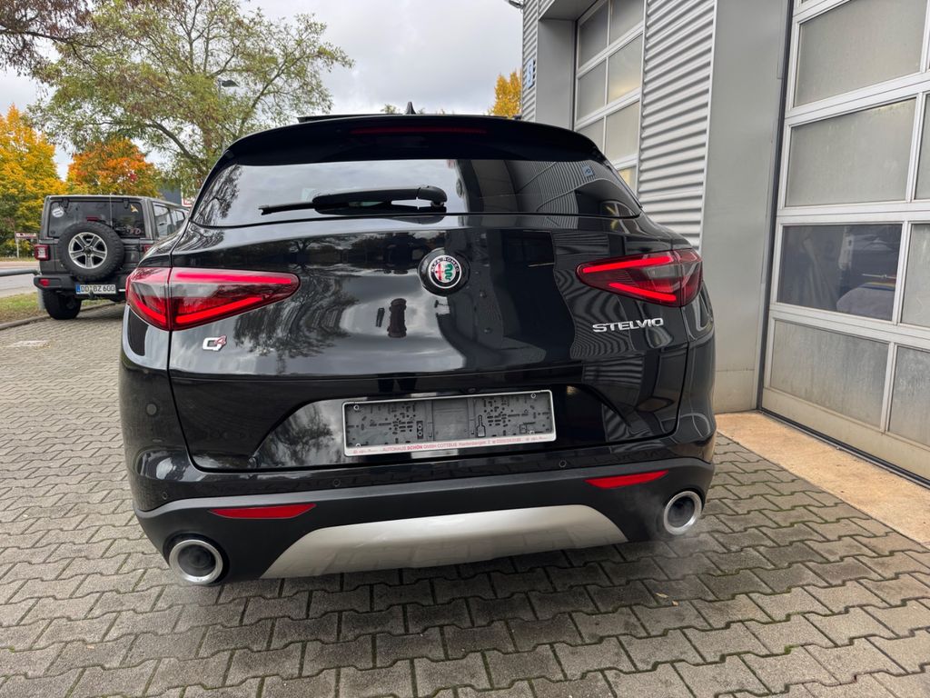 Alfa Romeo Stelvio 2019
