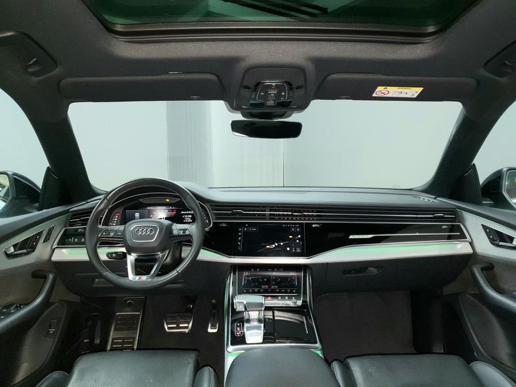Audi SQ8 2021