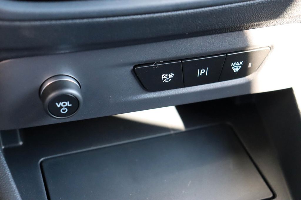 Ford Transit Courier 2025