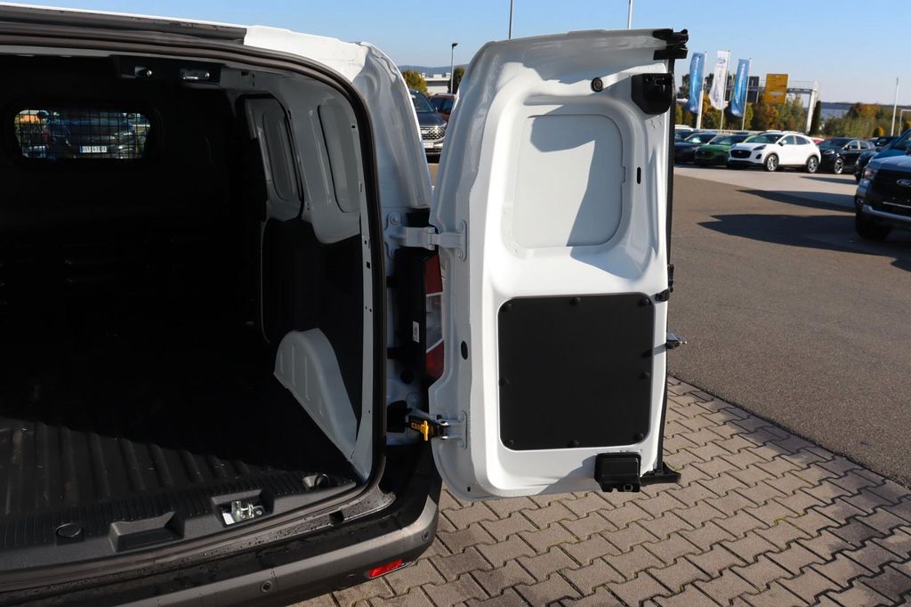 Ford Transit Courier 2025