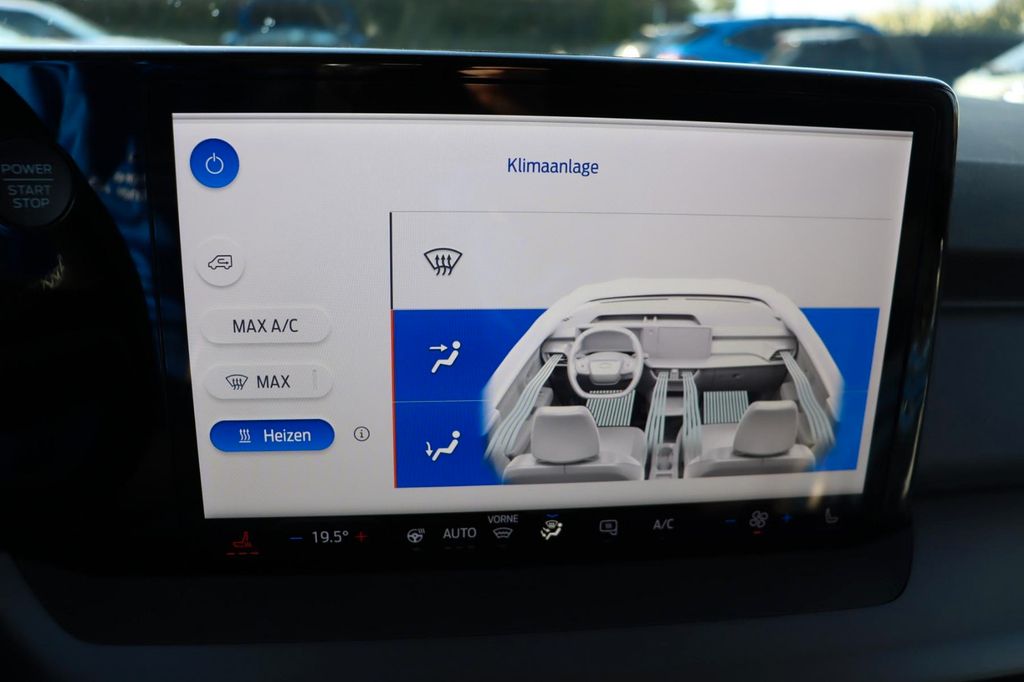 Ford Transit Courier 2025