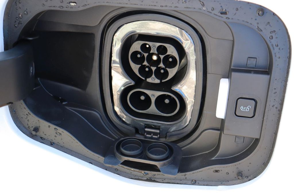 Ford Transit Courier 2025