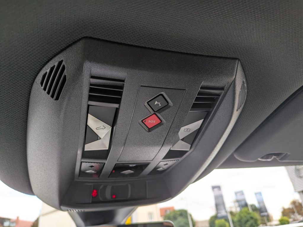 DS Automobiles DS7 (Crossback) 2023