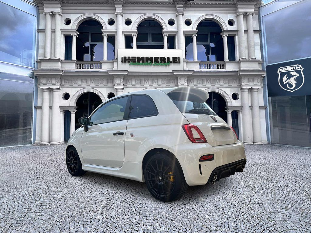 Abarth 695 2024