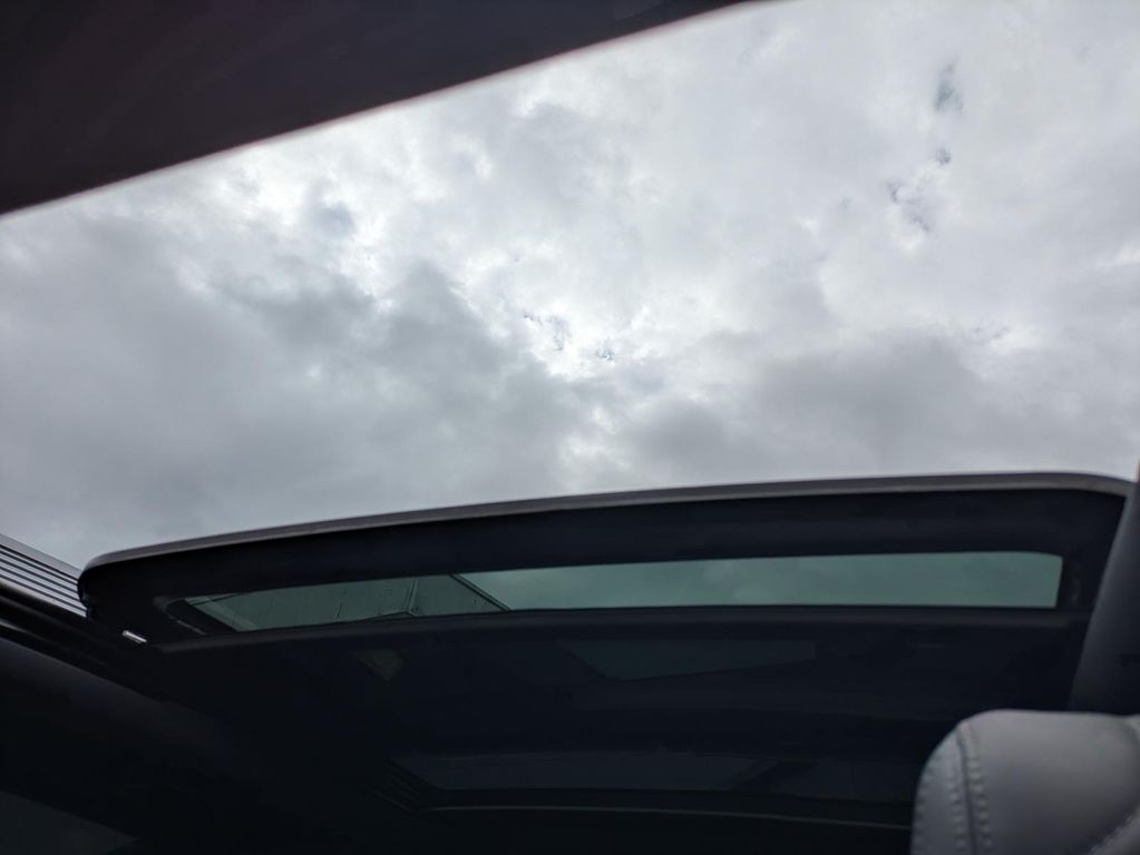 DS Automobiles DS7 (Crossback) 2023