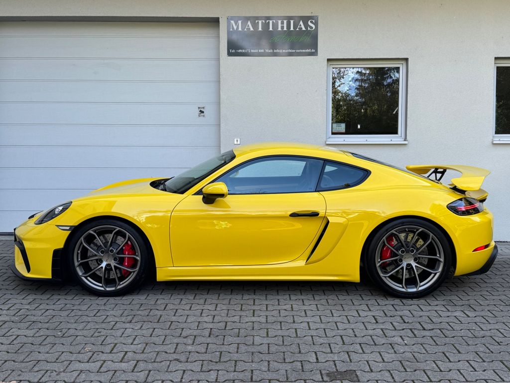 Porsche Cayman 2023